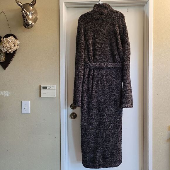 Barefoot dreams cozy chic size 1 robe - Picture 9 of 12
